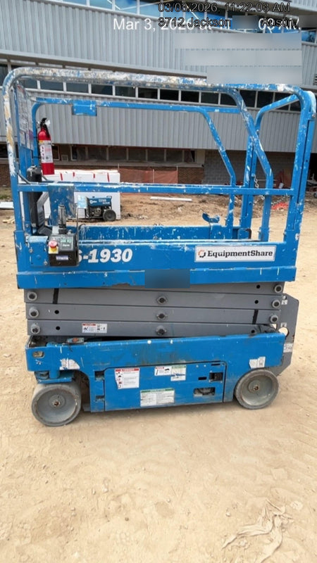 2019 Genie GS-1930 Fixed Rails with Chain Entry