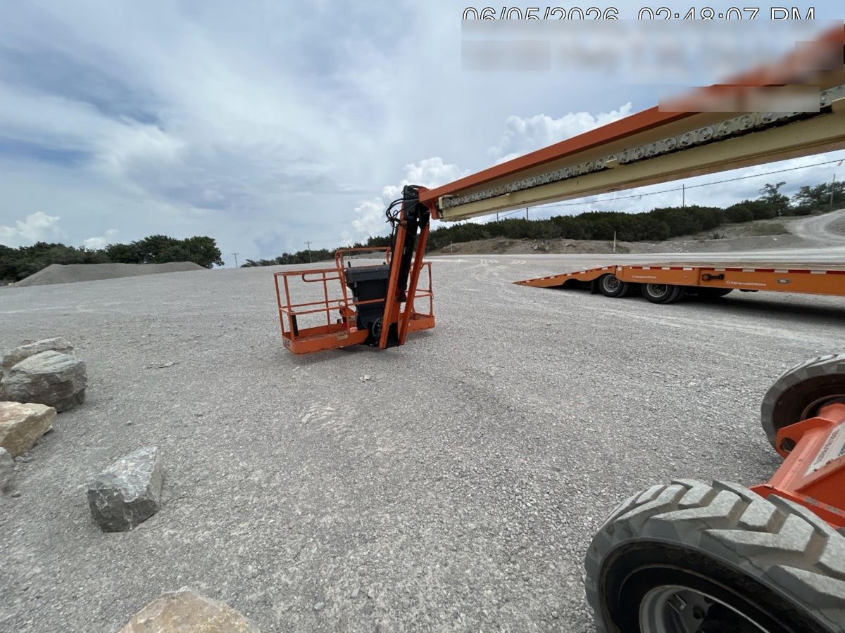 2019 JLG 460SJ