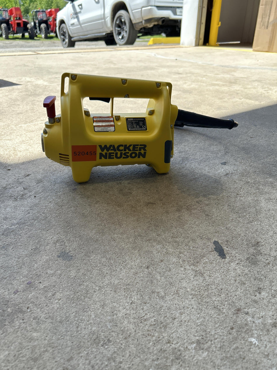 2025 WACKER NEUSON M2500