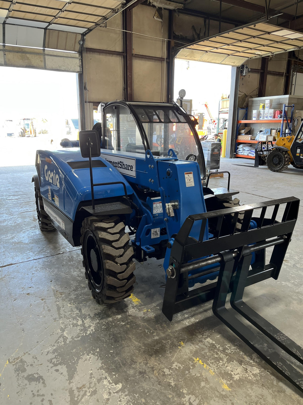 2023 GENIE GTH-5519