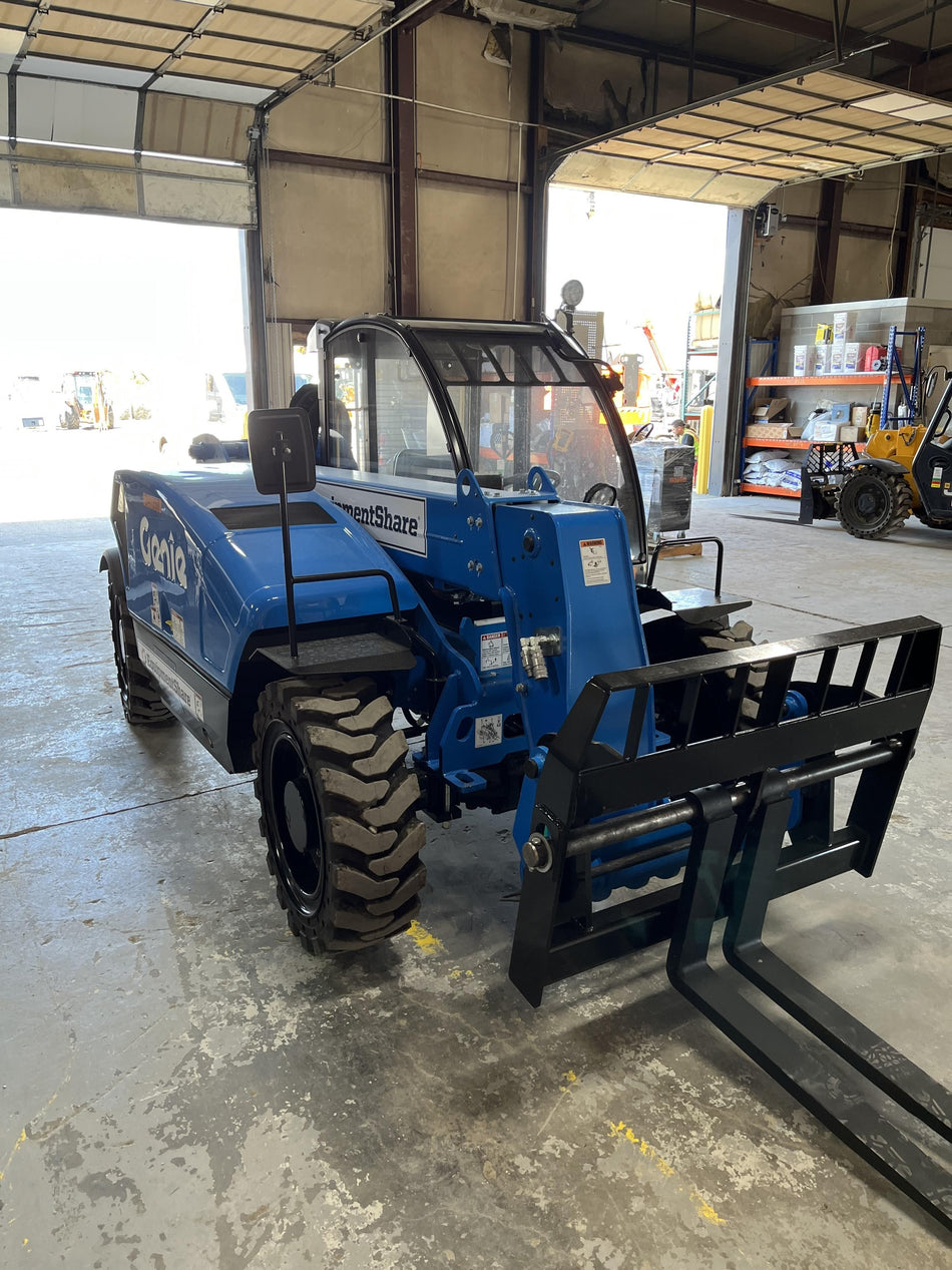 2023 GENIE GTH-5519