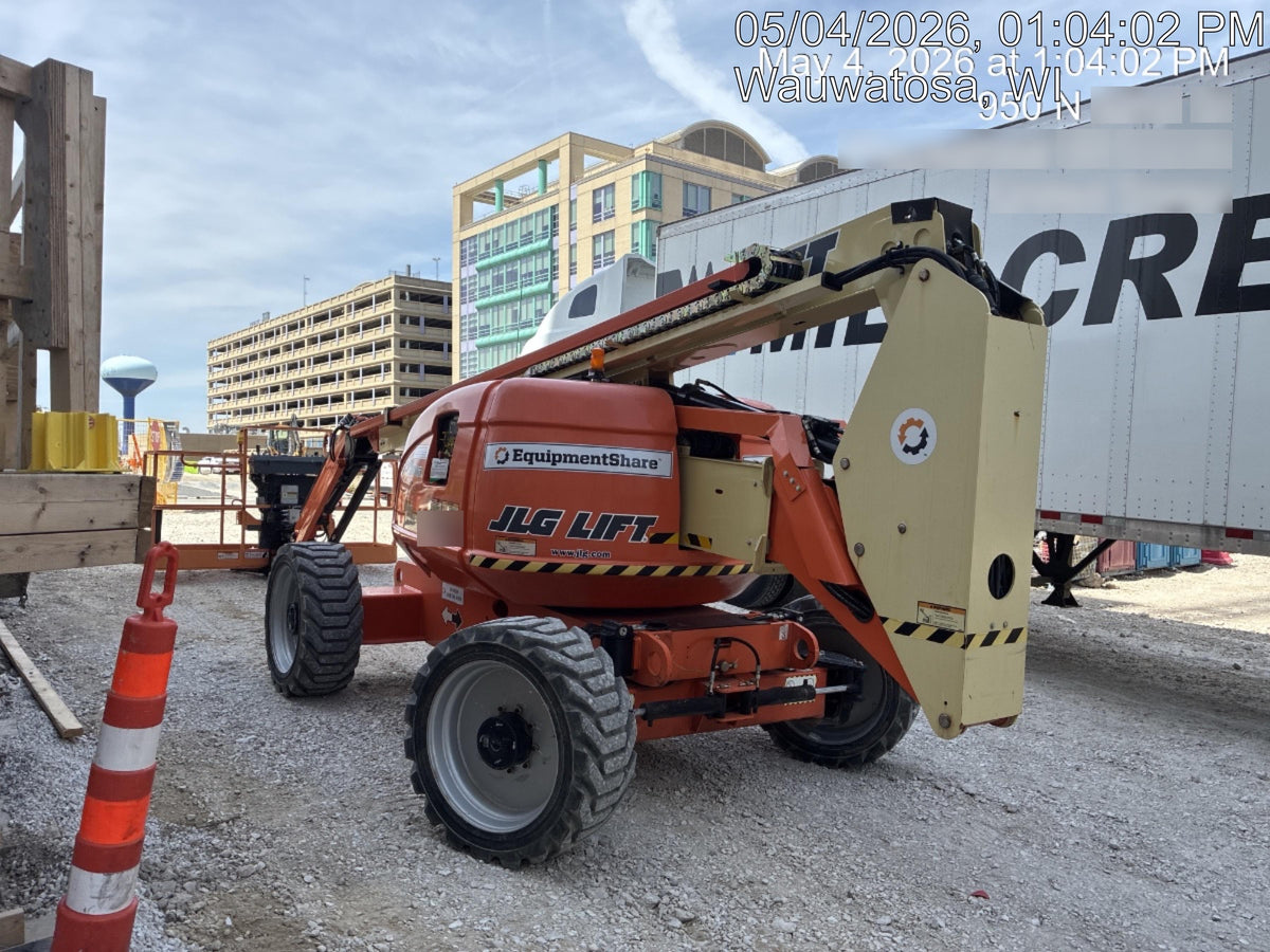 2021 JLG 600AJ
