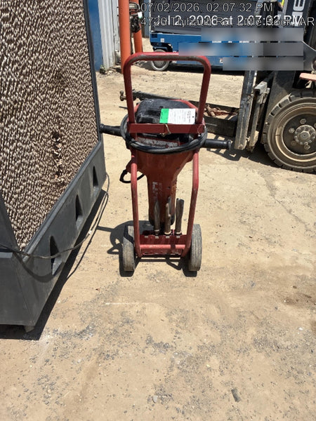 2023 HILTI TE 3000-AVR