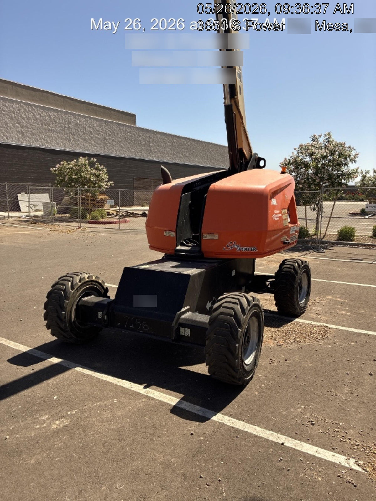 2023 JLG 460SJ