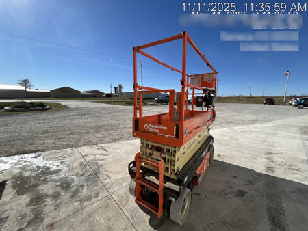 2022 JLG ES2632