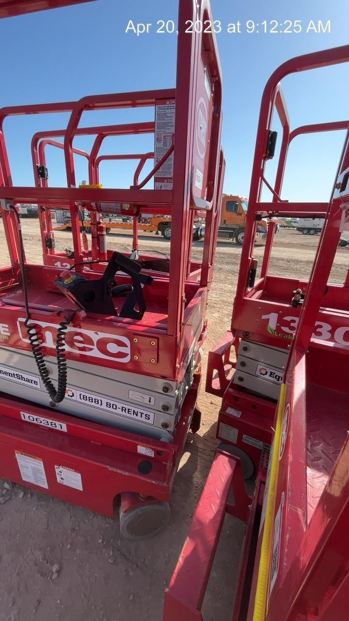 2020 MEC 1330SE Solid NM Tires, Steel Swing out Doors, LCS, Beacon, 900W Invertor