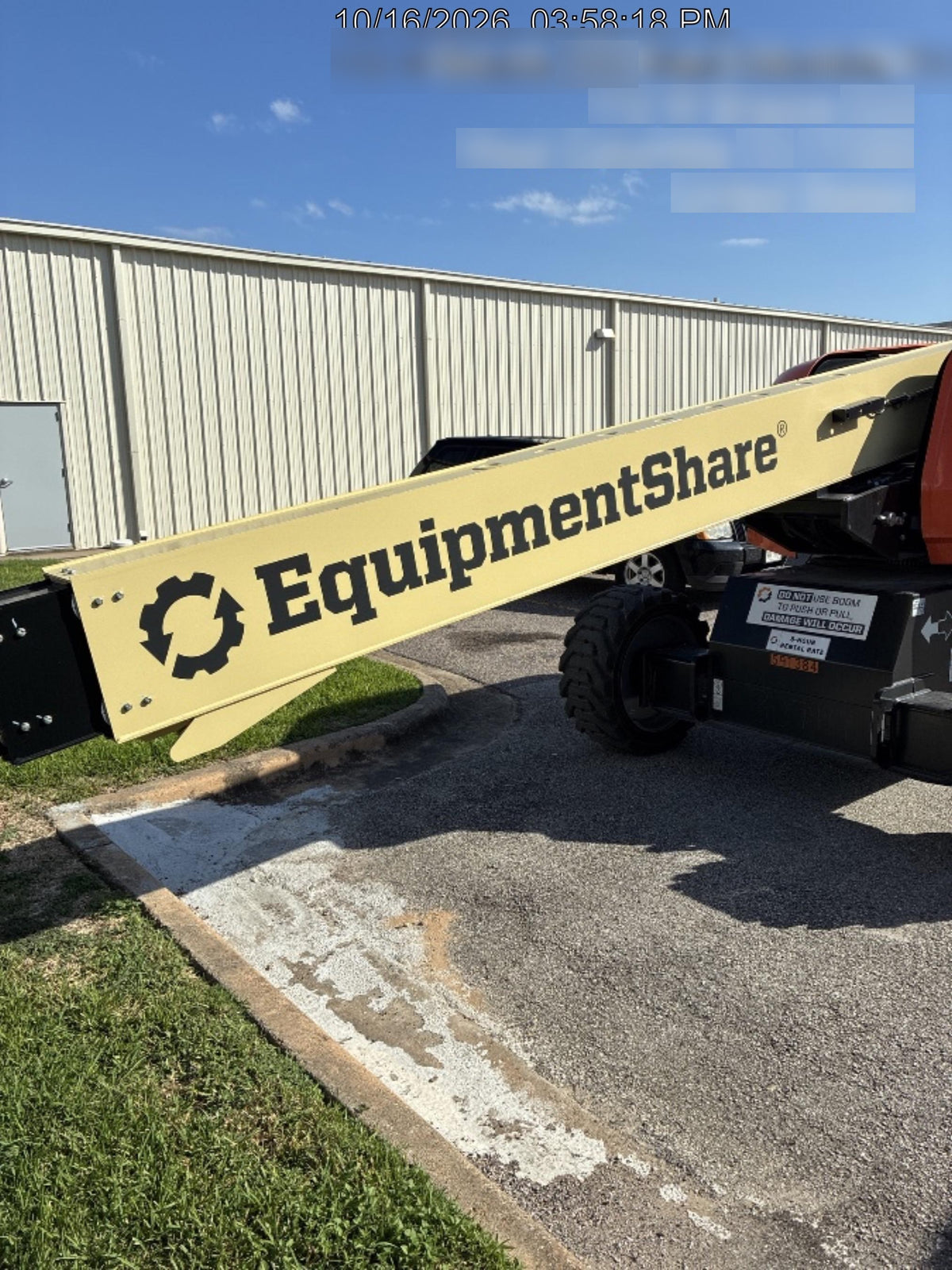 2025 JLG 660SJ