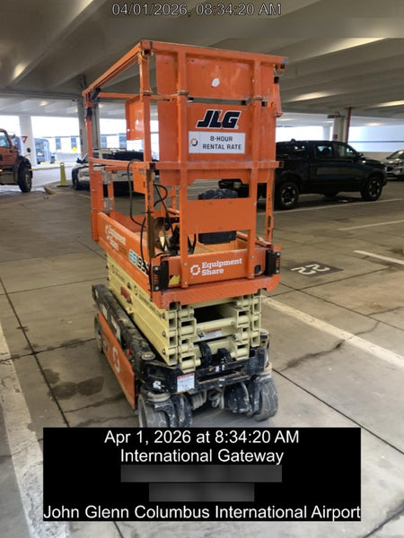 2022 JLG ES1932