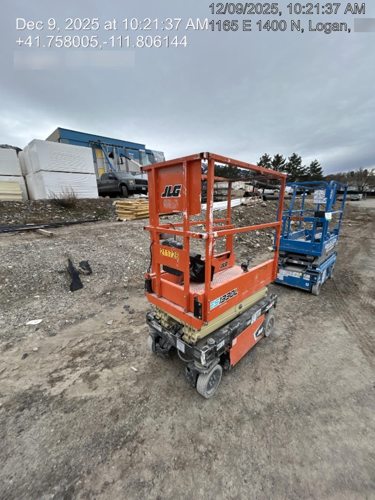 2022 JLG ES1330L