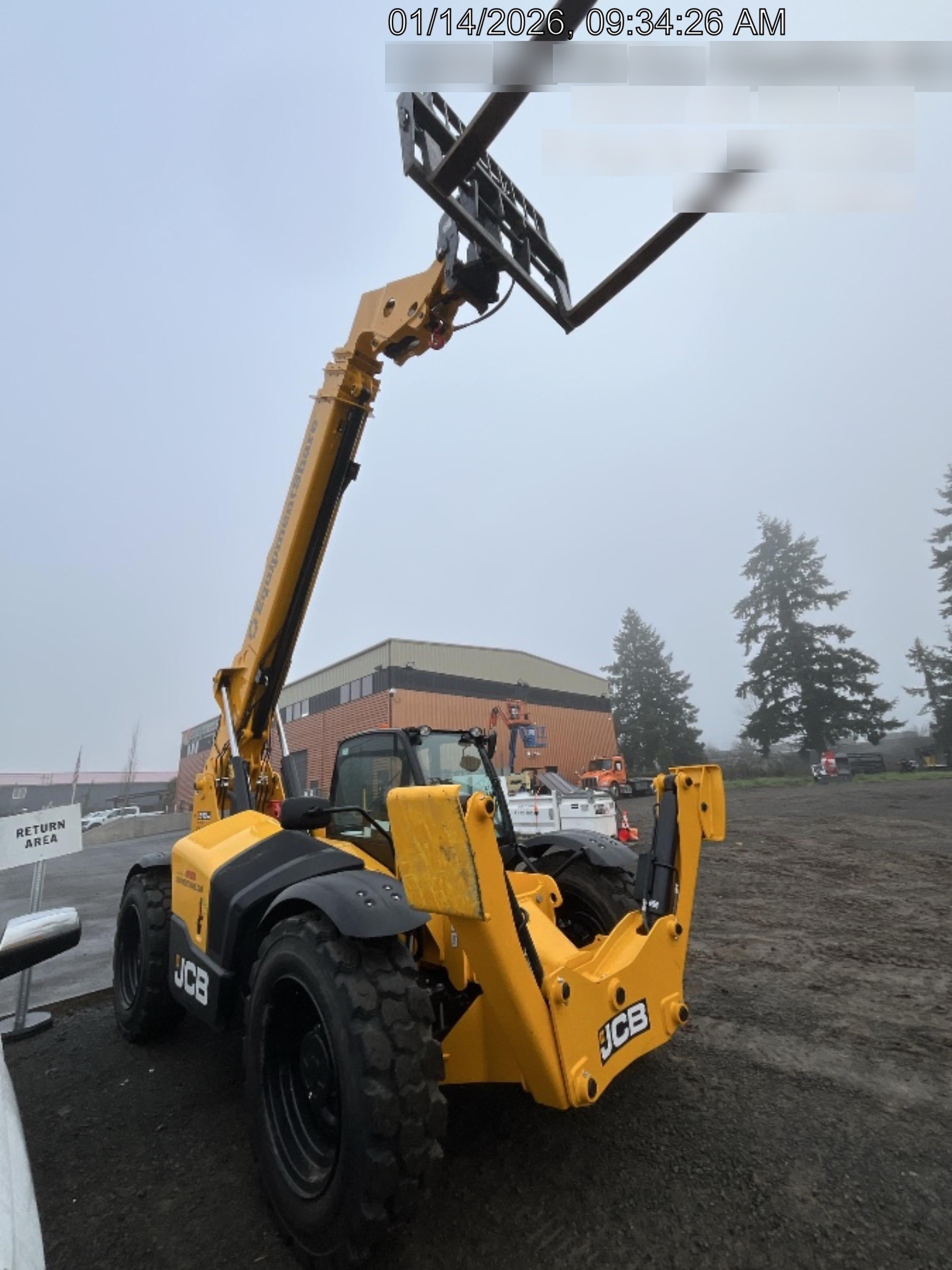 2022 JCB 332/E5286