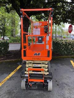 2021 JLG ES1932