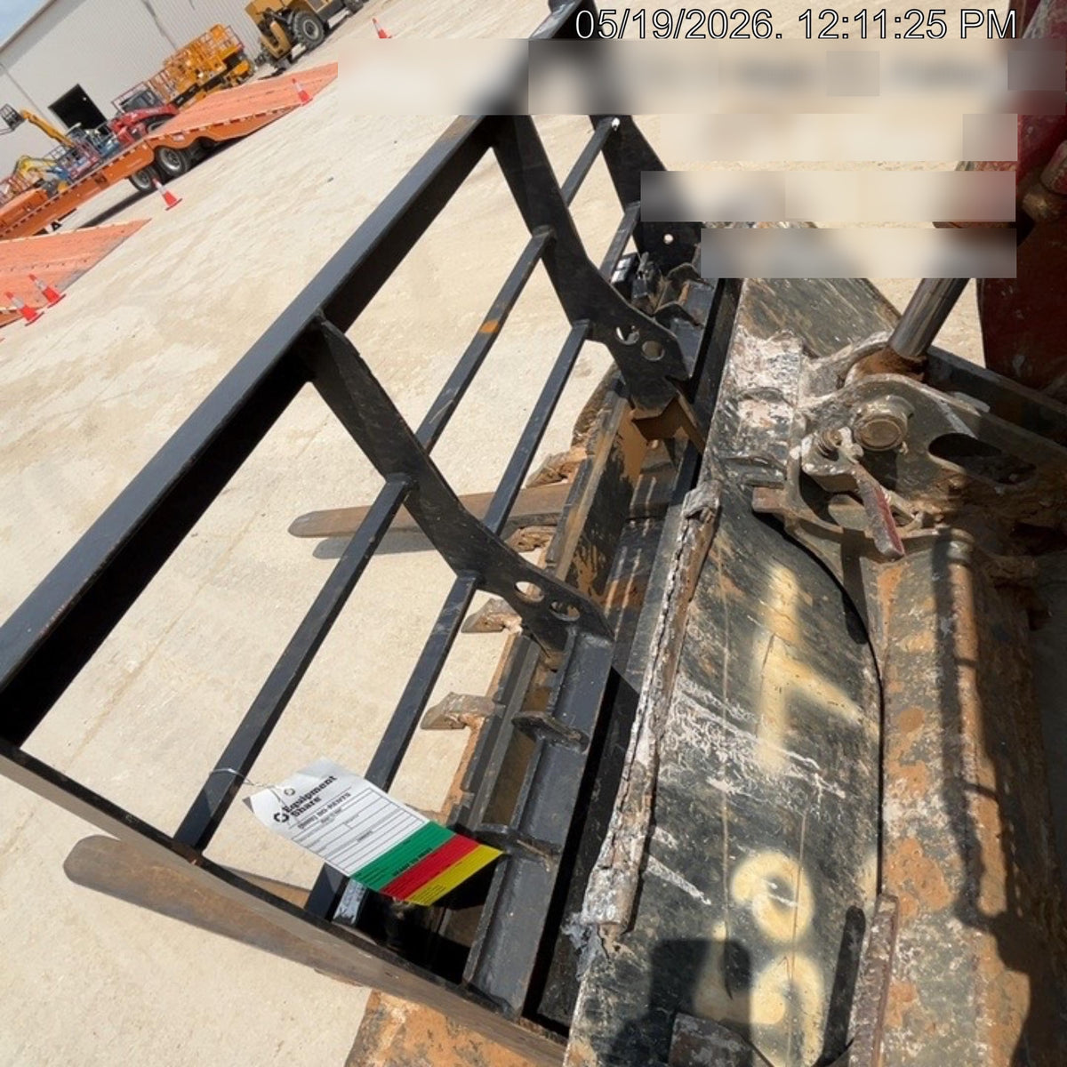 2025 ARROW MATERIAL HANDLING 48" Pallet Forks - Arrow