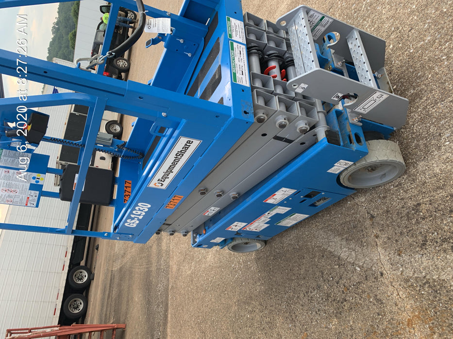 2020 Genie GS-1930 Fixed rails with chain entry gate - Pre A92.20