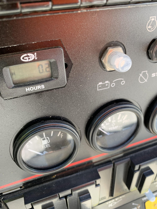 2021 Lincoln Electric Vantage 322 Vantage 322 Ready Pak 3 w/ Decals, ORANGE (includes trailer, cable rack, fender light kit) NO Telematics