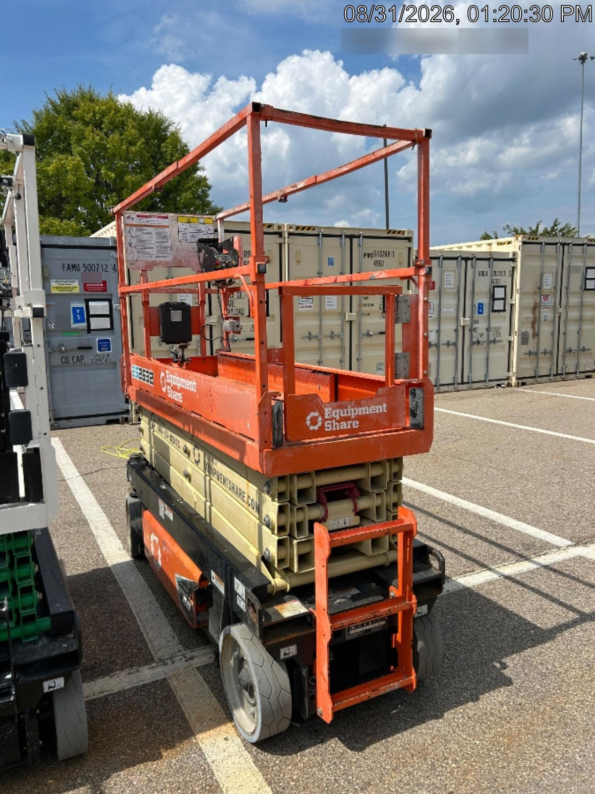 2022 JLG ES2632