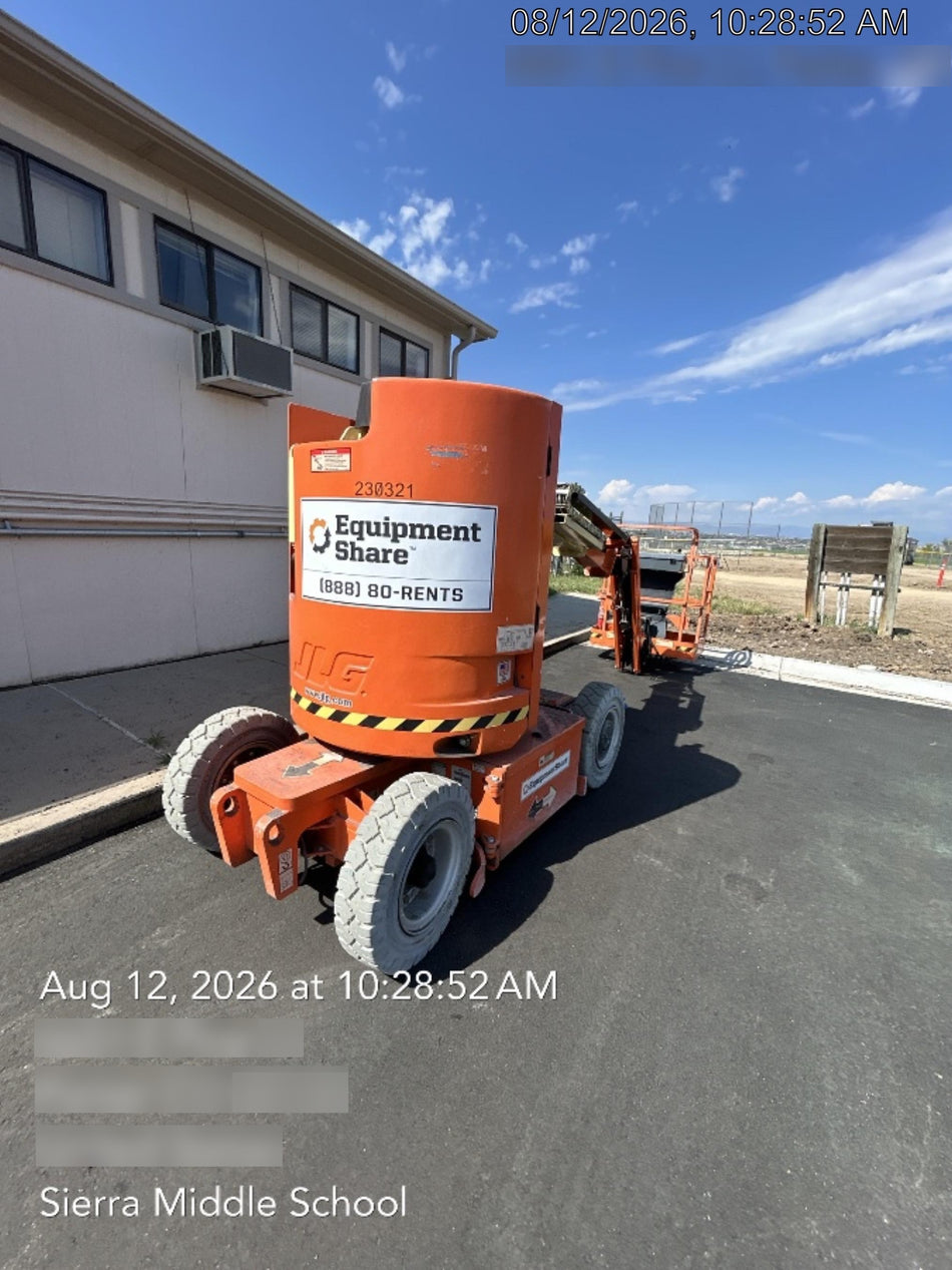 2022 JLG E300AJP