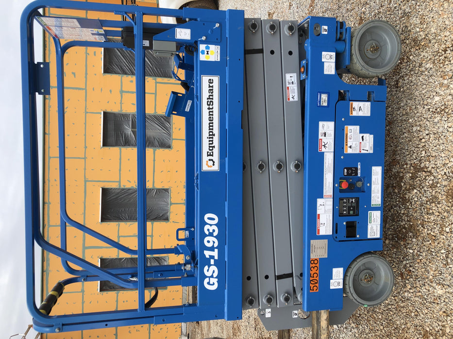 2019 Genie GS-1930 Fixed Rails with Chain Entry