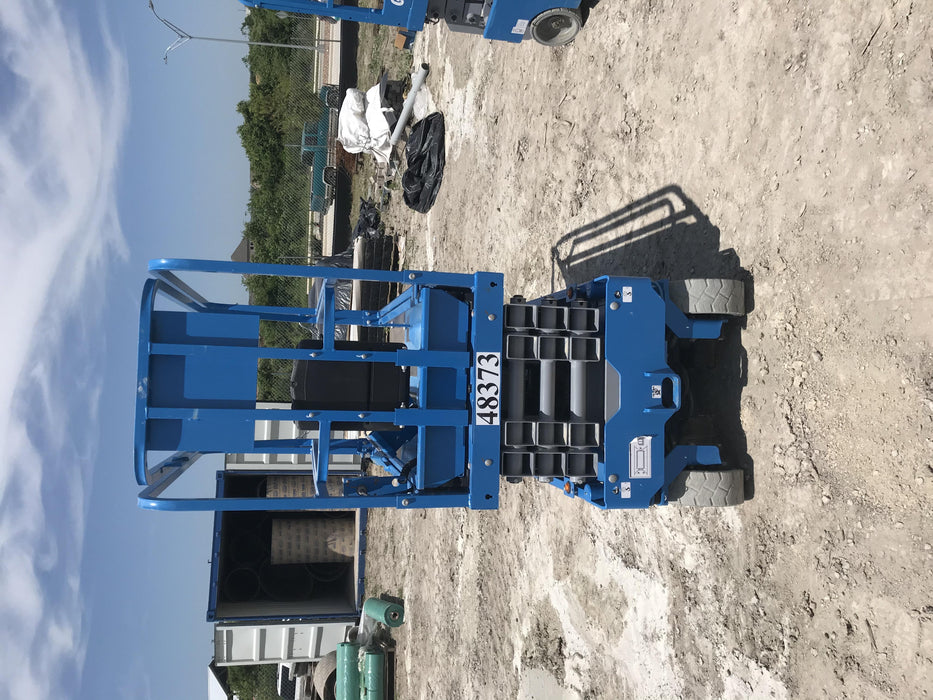 2019 Genie GS-1930 Fixed rails with chain Entry