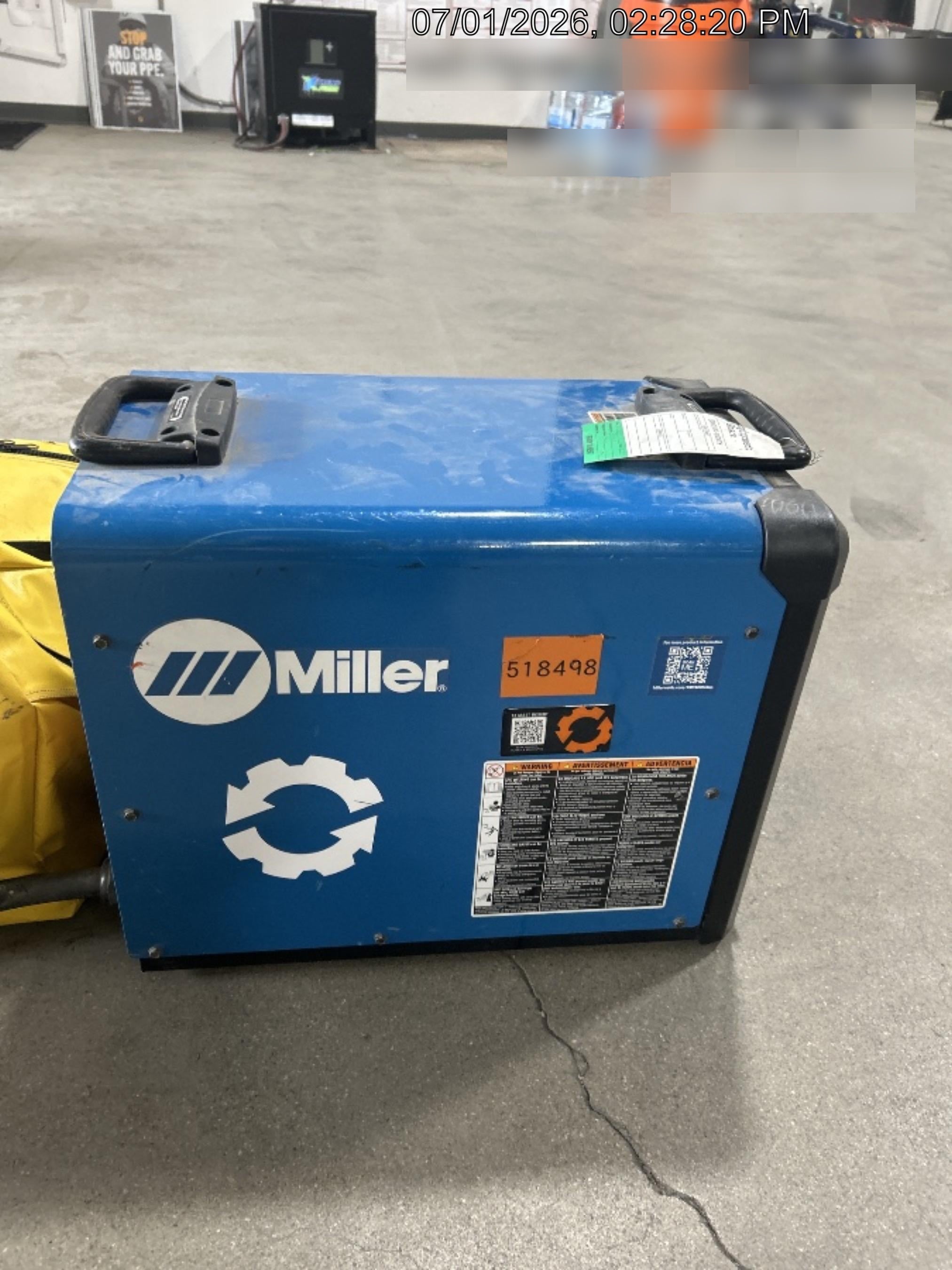 2025 MILLER ELECTRIC XMT 400