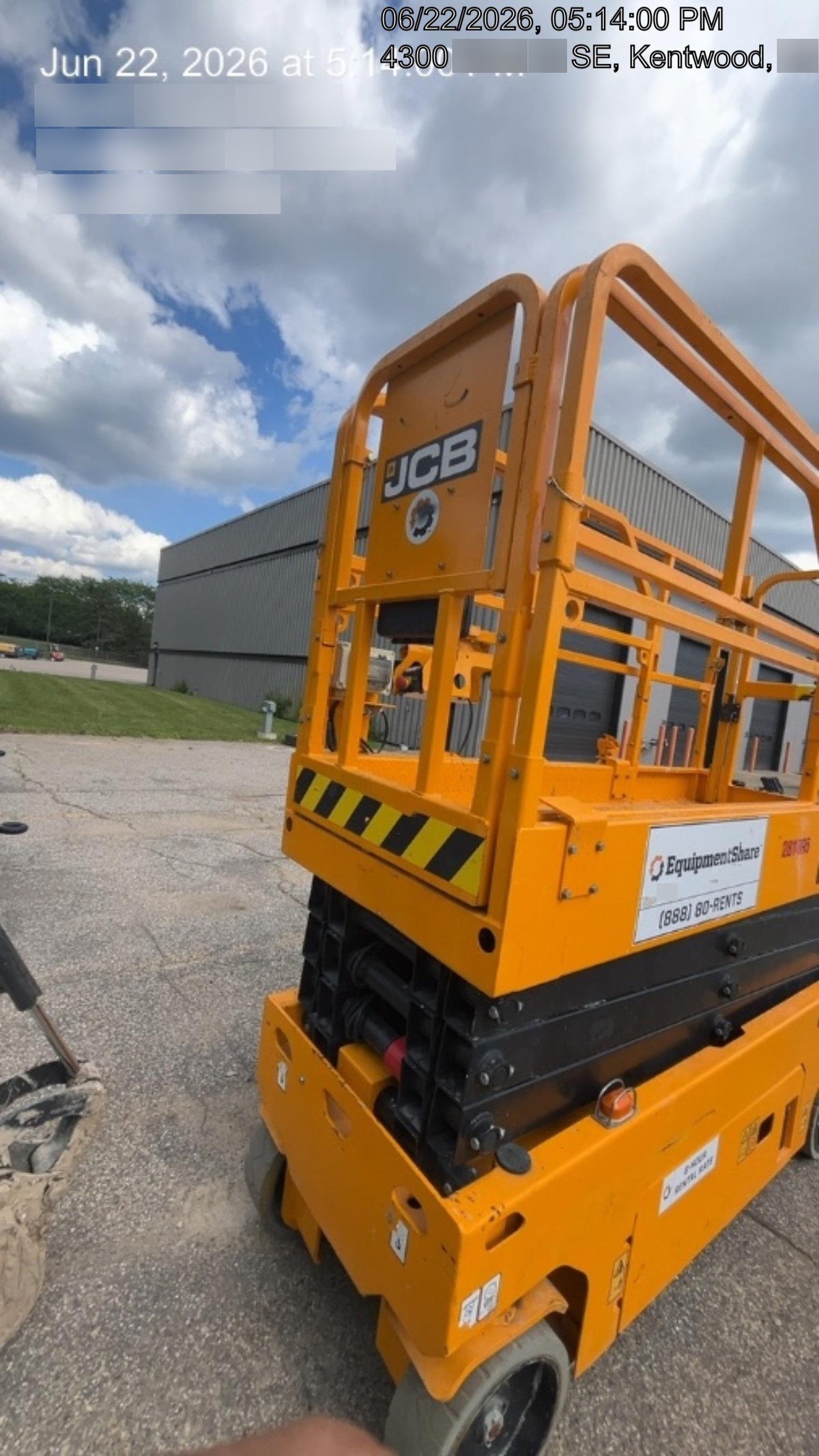 2023 JCB S2632E