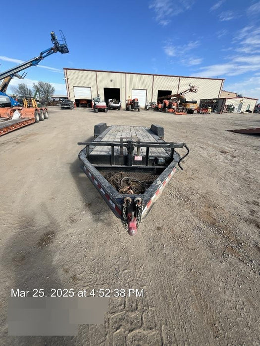 2019 LOADTRAIL Tilt-Deck Rental Trailer