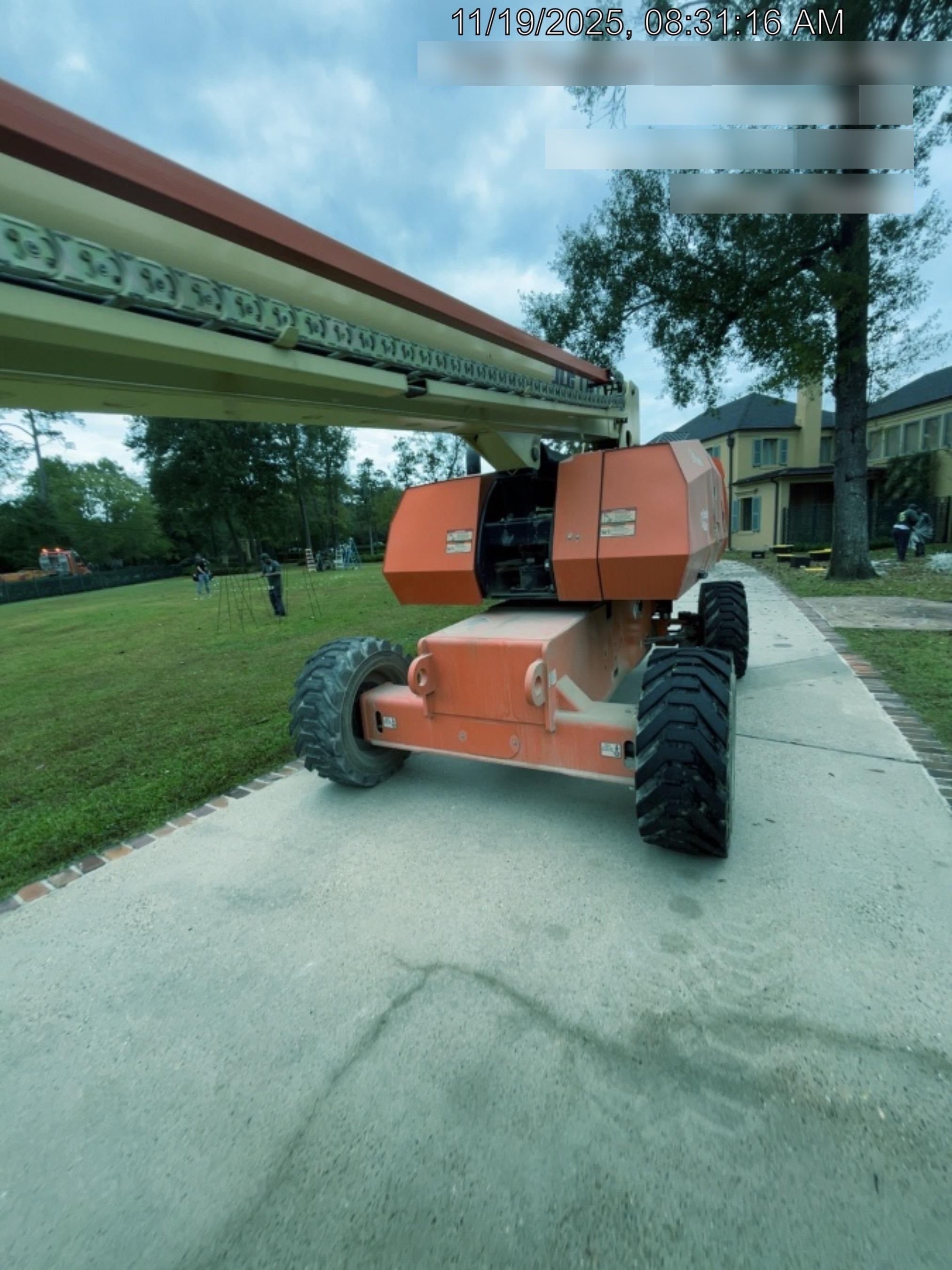 2023 JLG 860SJ
