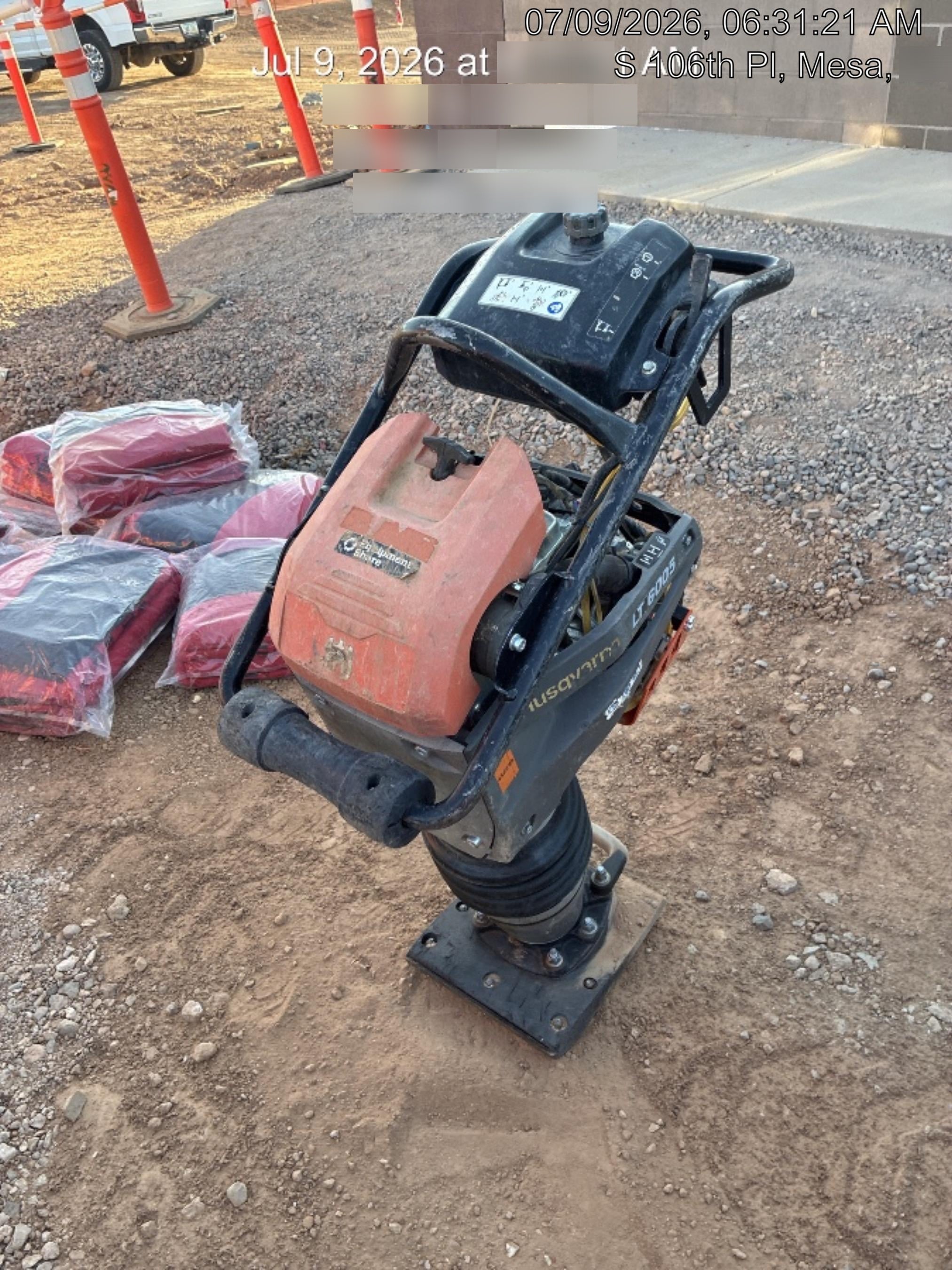 2024 HUSQVARNA LT6005