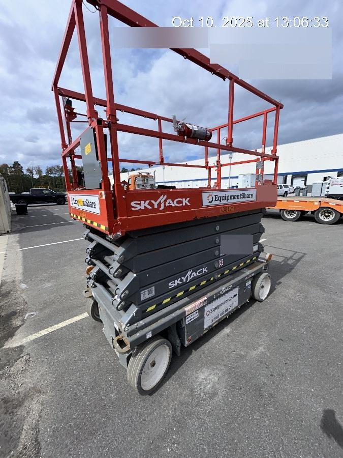 2022 SKYJACK SJ4740