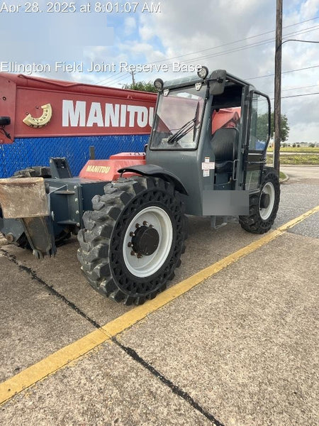 2018 Manitou MTA10055 Manitou MTA 10055 w/Cab/Heat/AC, Work Lights/Strobe, Aux Hyd, Solid Tires, Lift Hook, 66" Carriage, 60" Forks