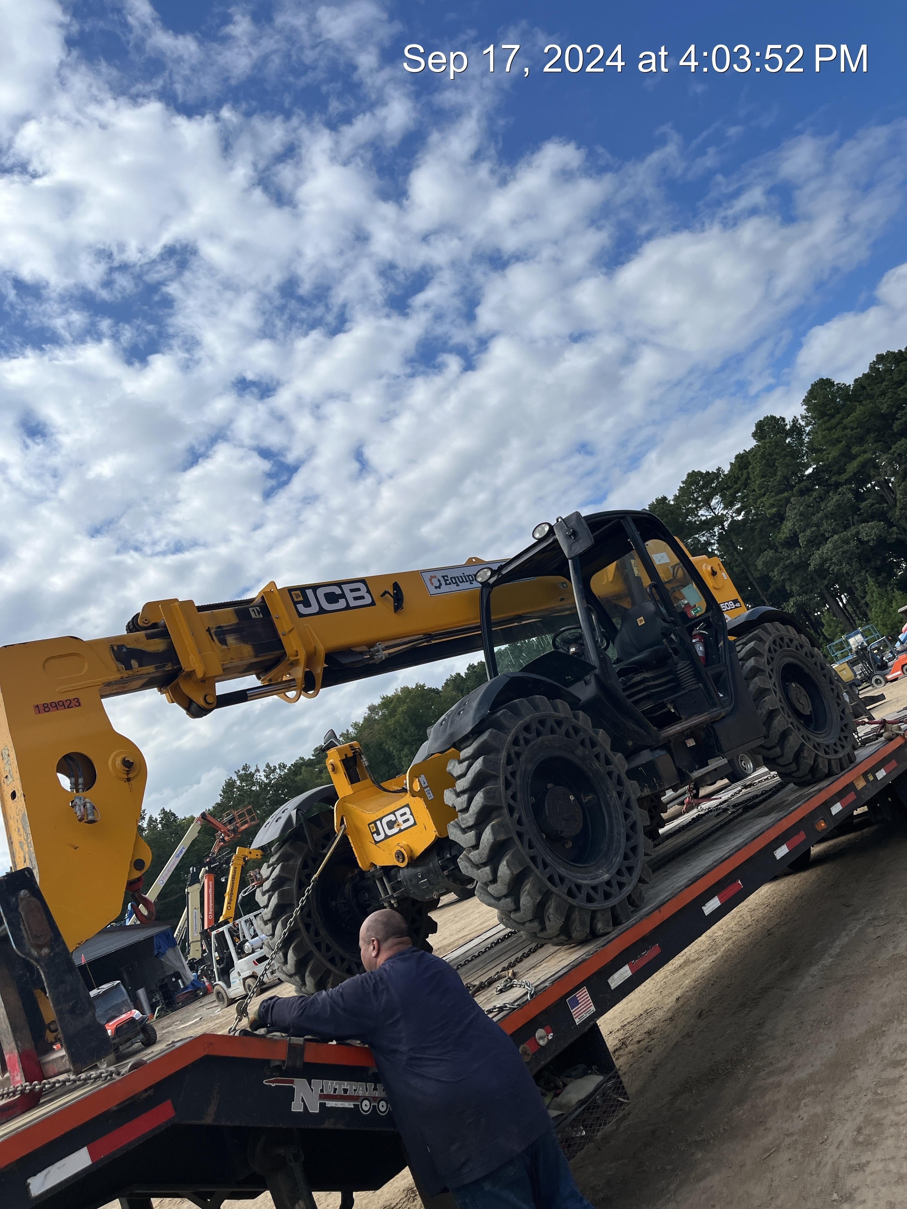 2022 JCB 509-42