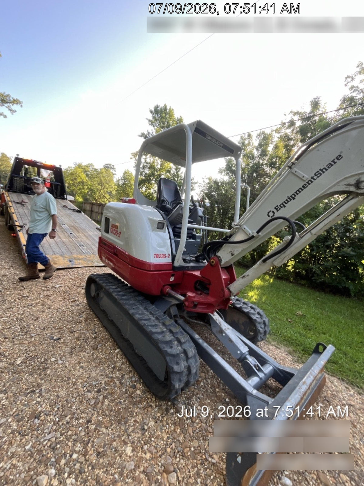 2025 TAKEUCHI TB235-2R