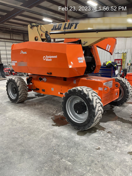 2023 JLG 860SJ