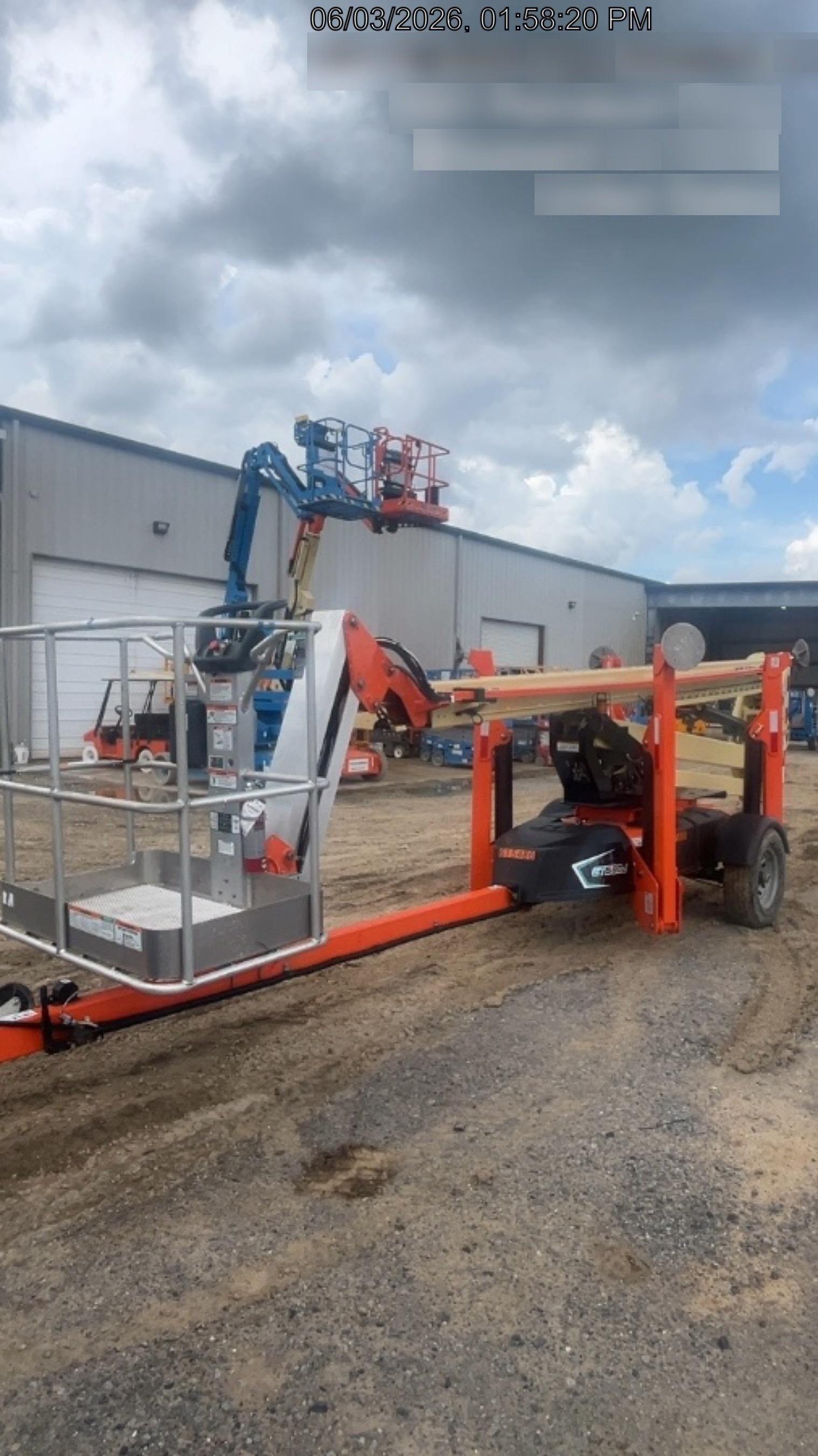 2025 JLG ET500J