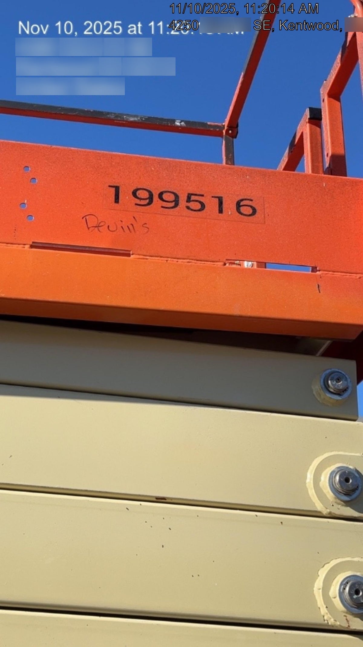 2021 JLG R3246