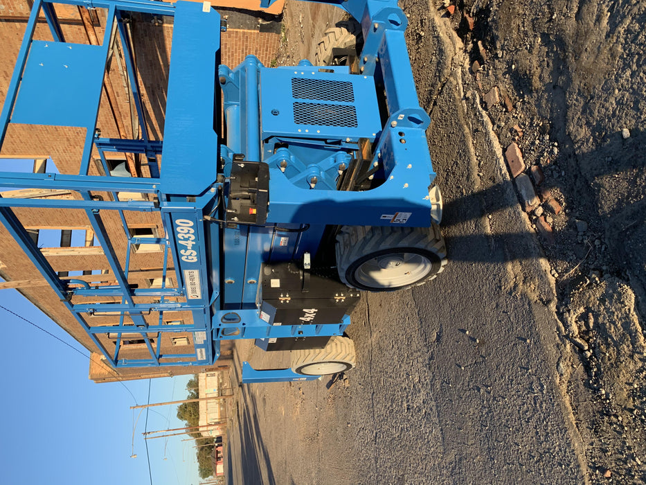 2020 GENIE GS-4390 RT