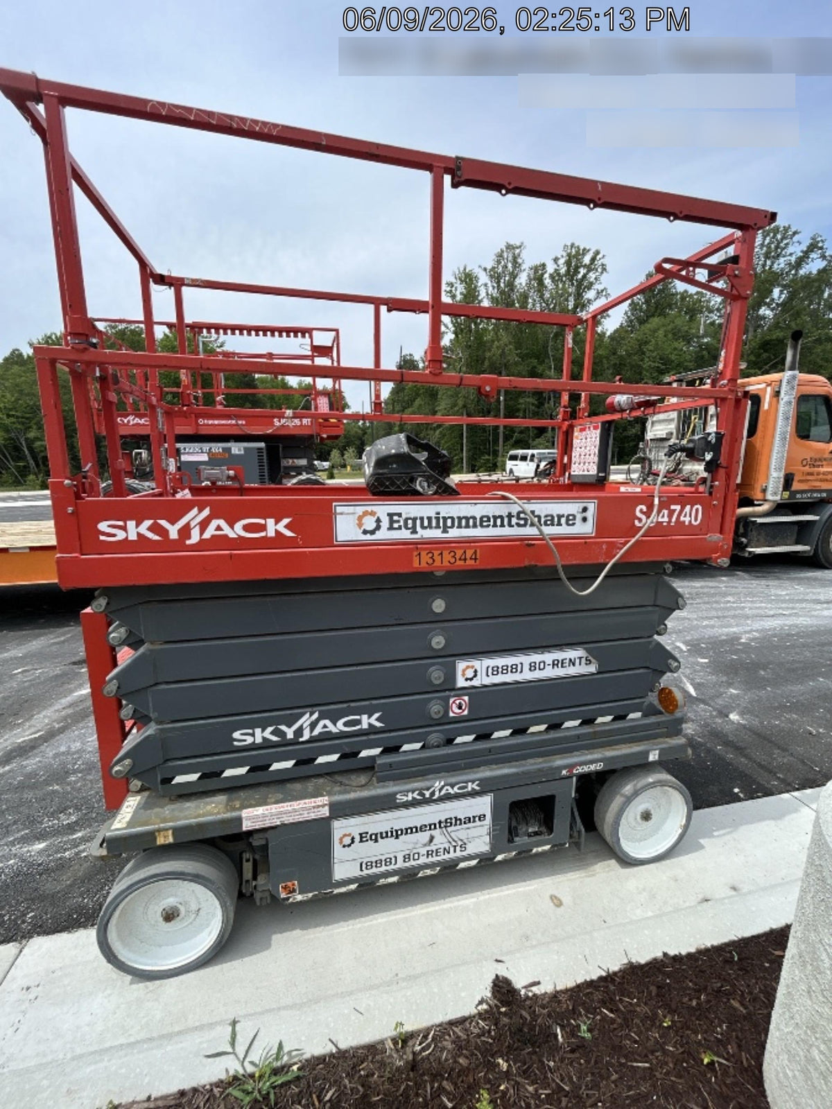 2021 SKYJACK SJ4740