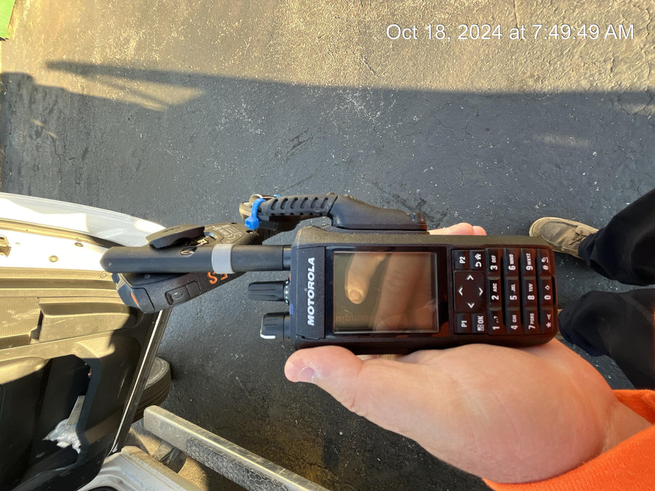 2023 MOTOROLA R7 DISPLAY