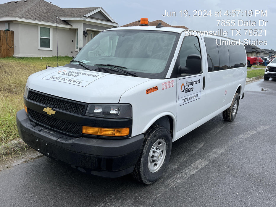 2023 CHEVROLET Express Van - Rental
