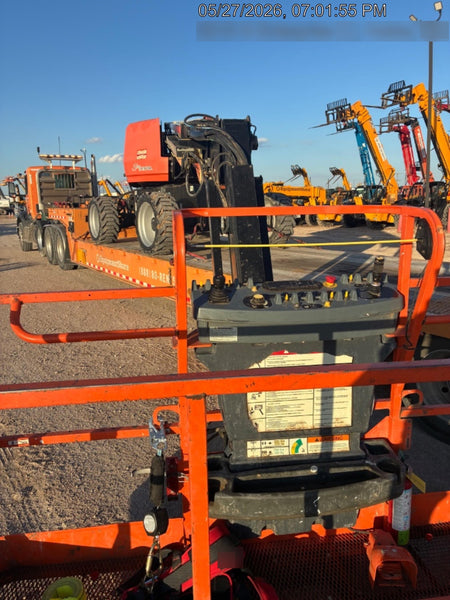 2023 JLG 660SJ