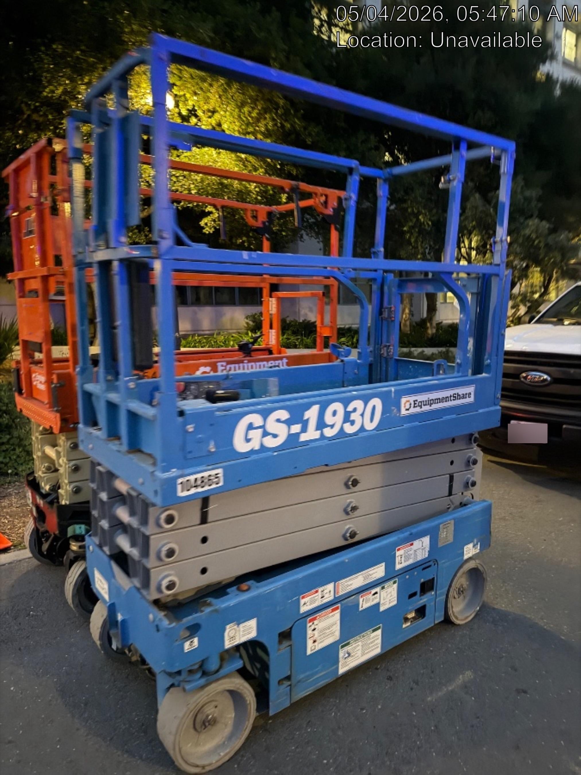 2020 Genie GS-1930 Solid Non Marking Tires, Beacon, Folding rails with half height swing gate, 800W Inverter