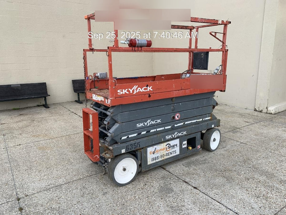 2017 SKYJACK SJIII-3226