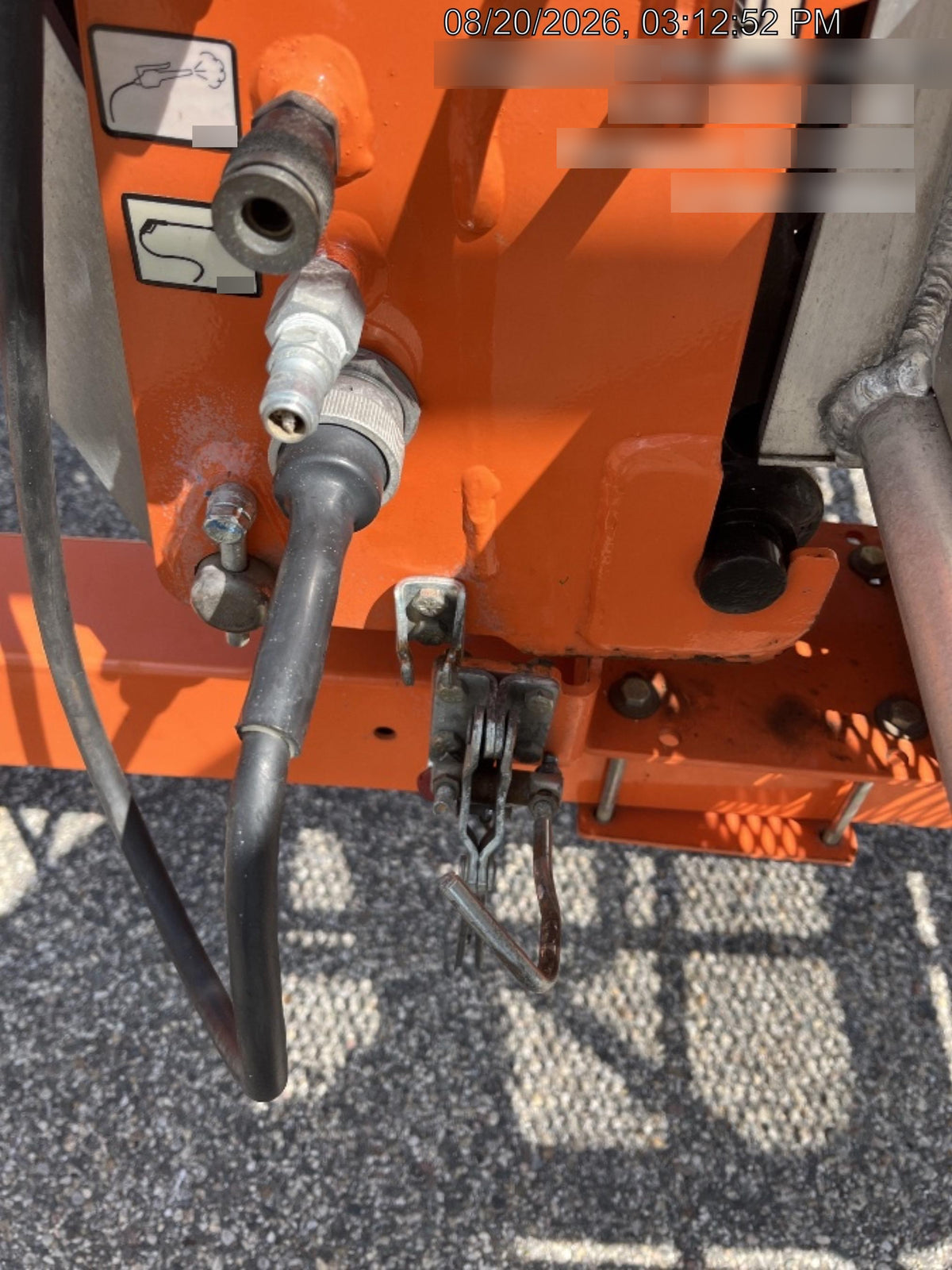 2023 JLG T500J