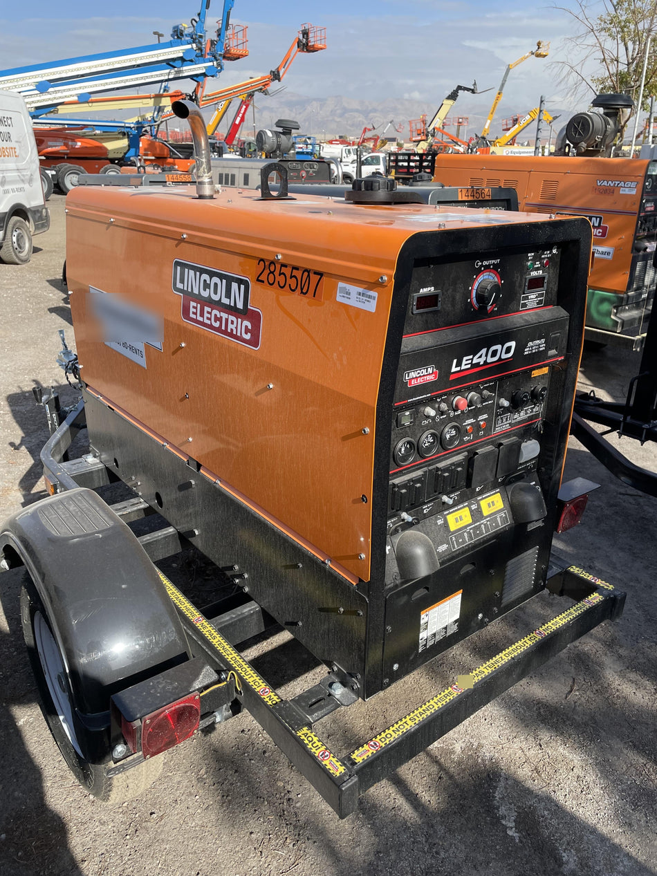 2022 Lincoln Electric LE400 Kubota V1505, Trlr, Cable Rack, Light Kit, ES Decals, T3