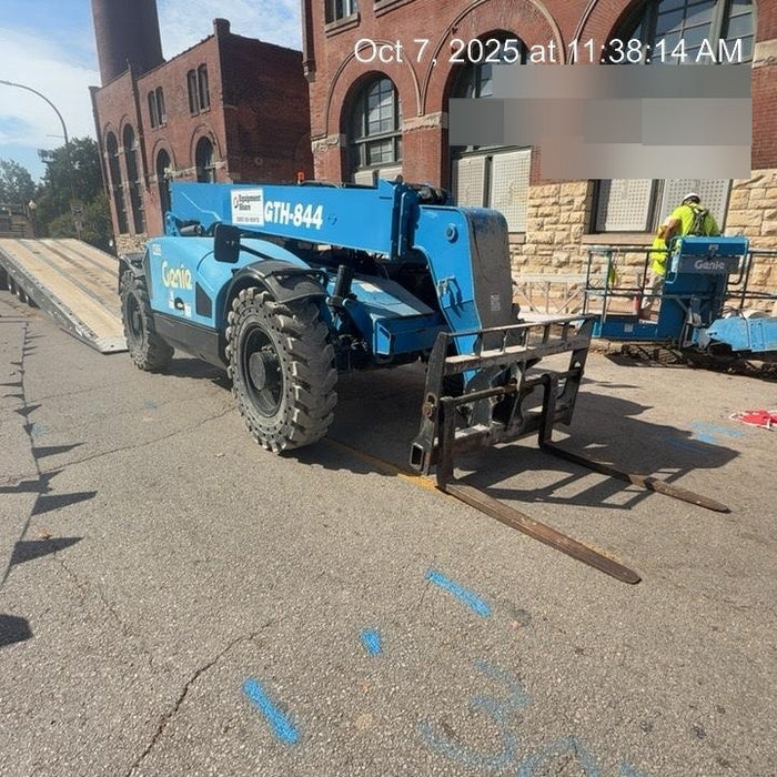 2017 Genie GTH-844 Genie GTH-844 Telehandler