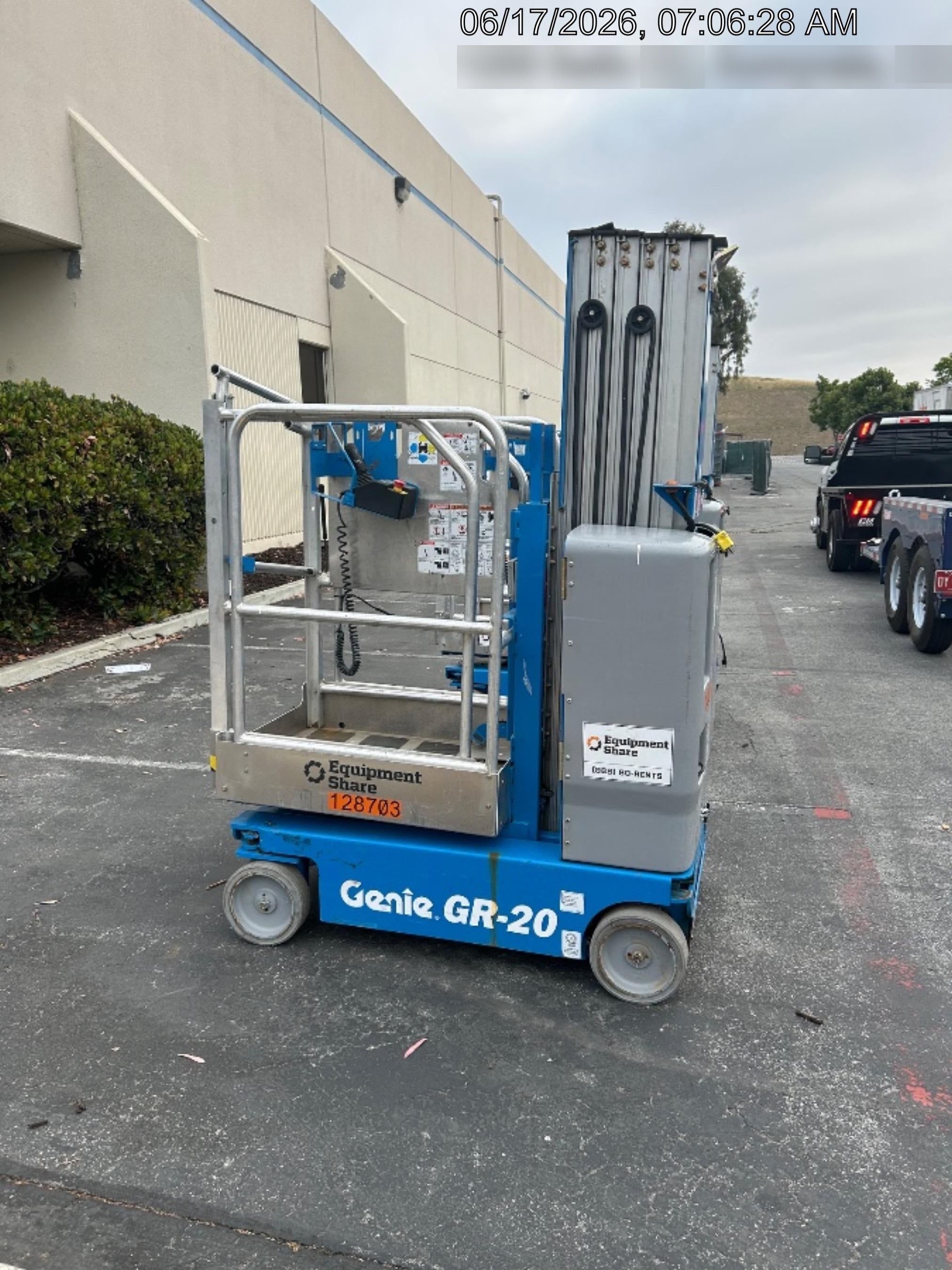 2021 GENIE GR-20