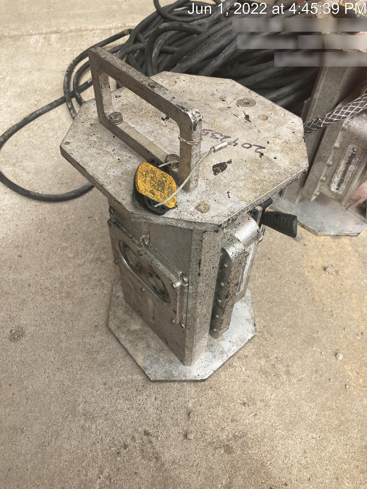 2022 WORKSITE LIGHTING PetroPRO Handy 24639