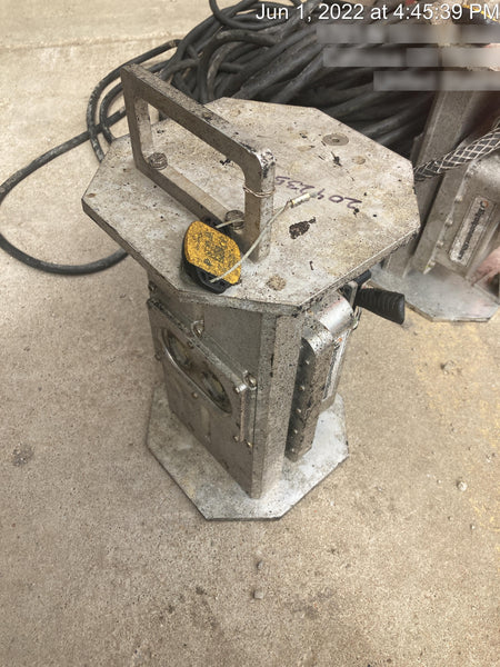 2022 WORKSITE LIGHTING PetroPRO Handy 24639