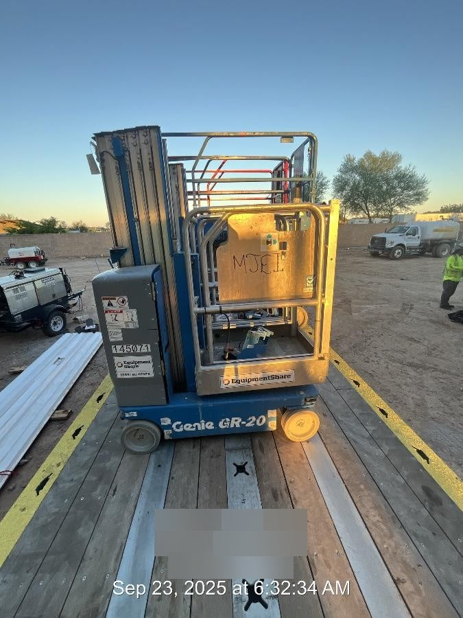 2021 GENIE GR-20