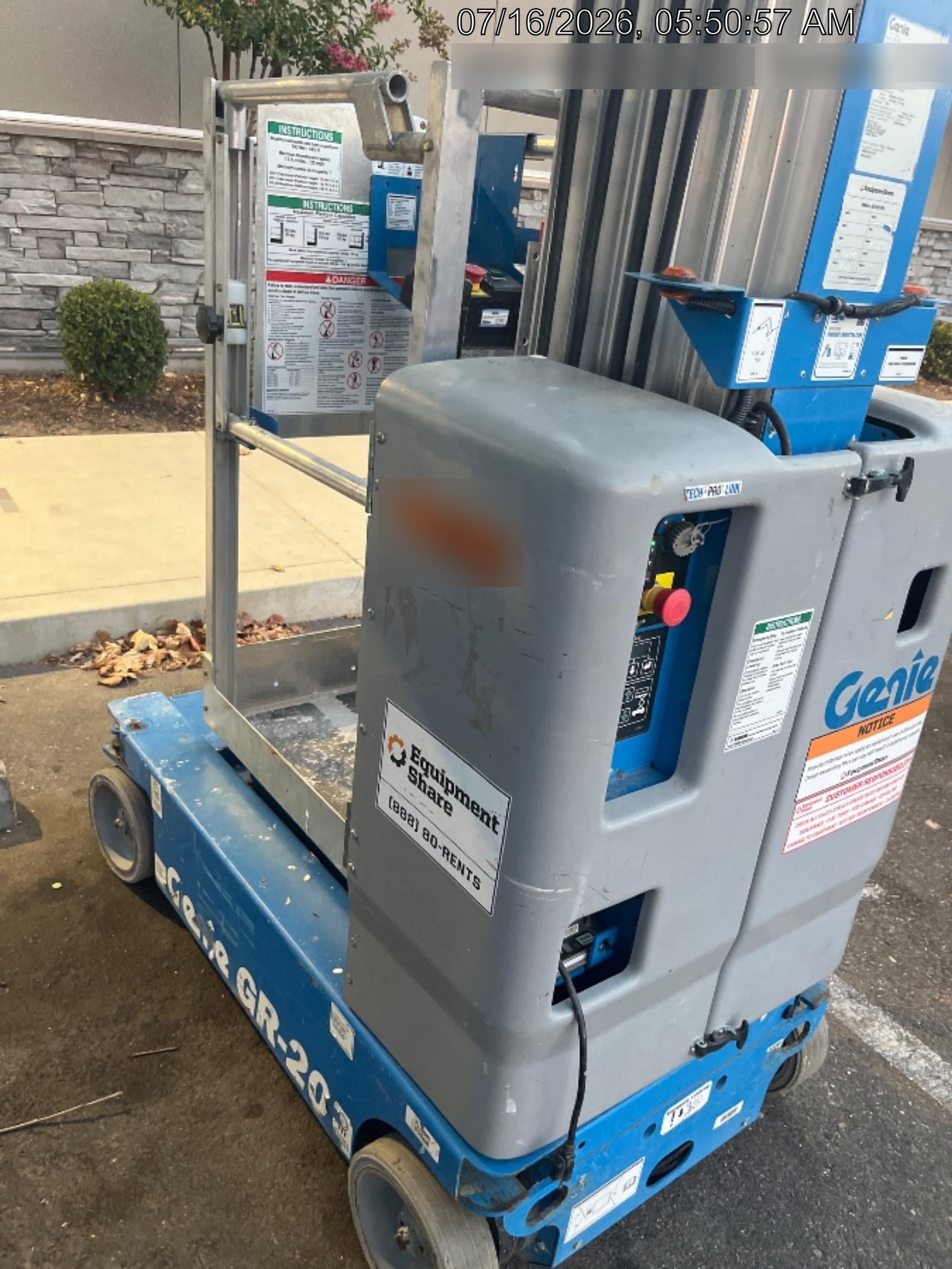 2020 GENIE GR-20