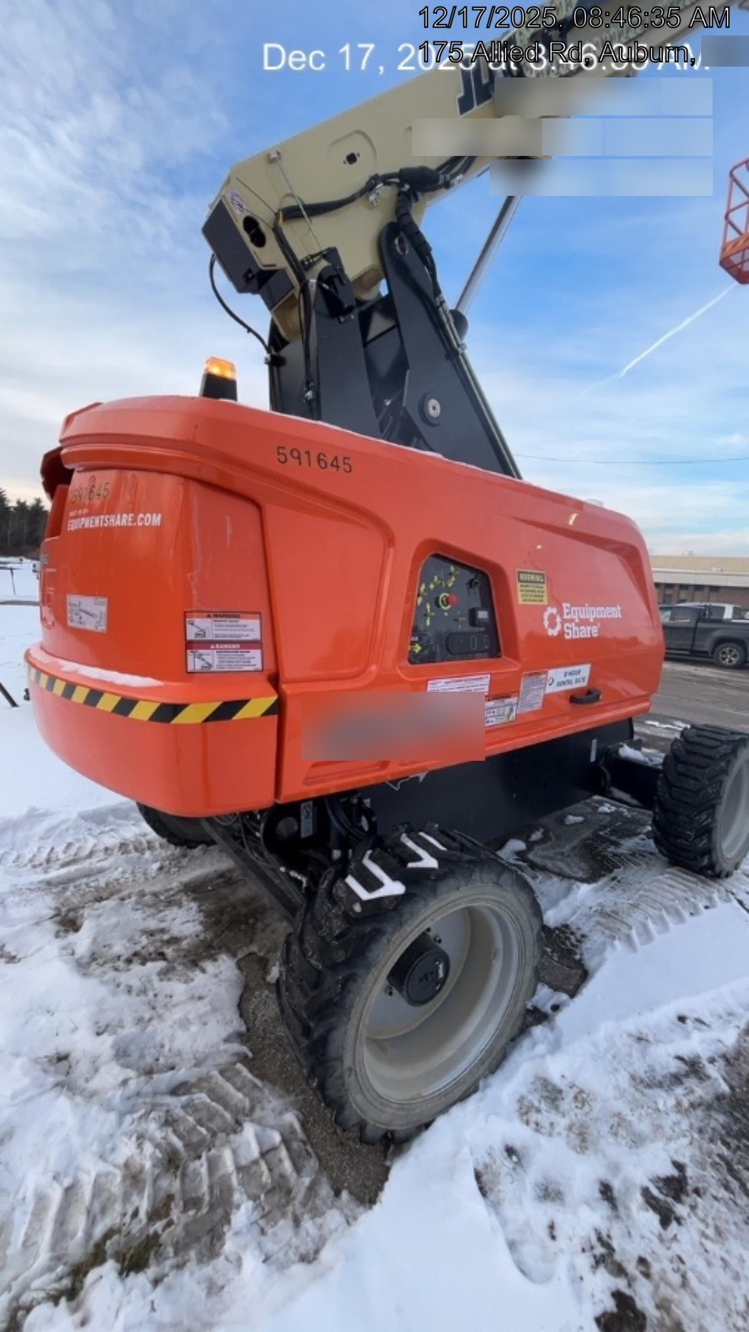 2025 JLG 660SJ